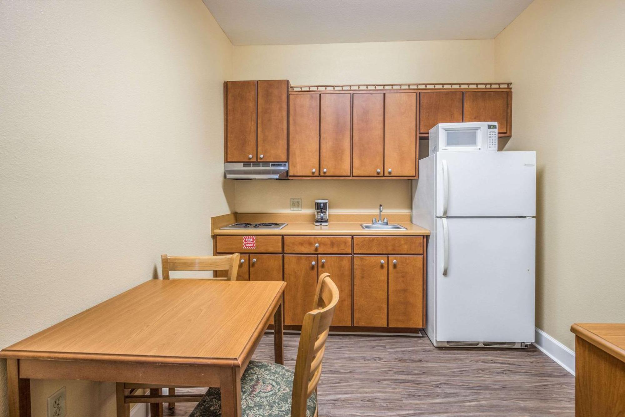 Econo Lodge Valdosta Ruang foto