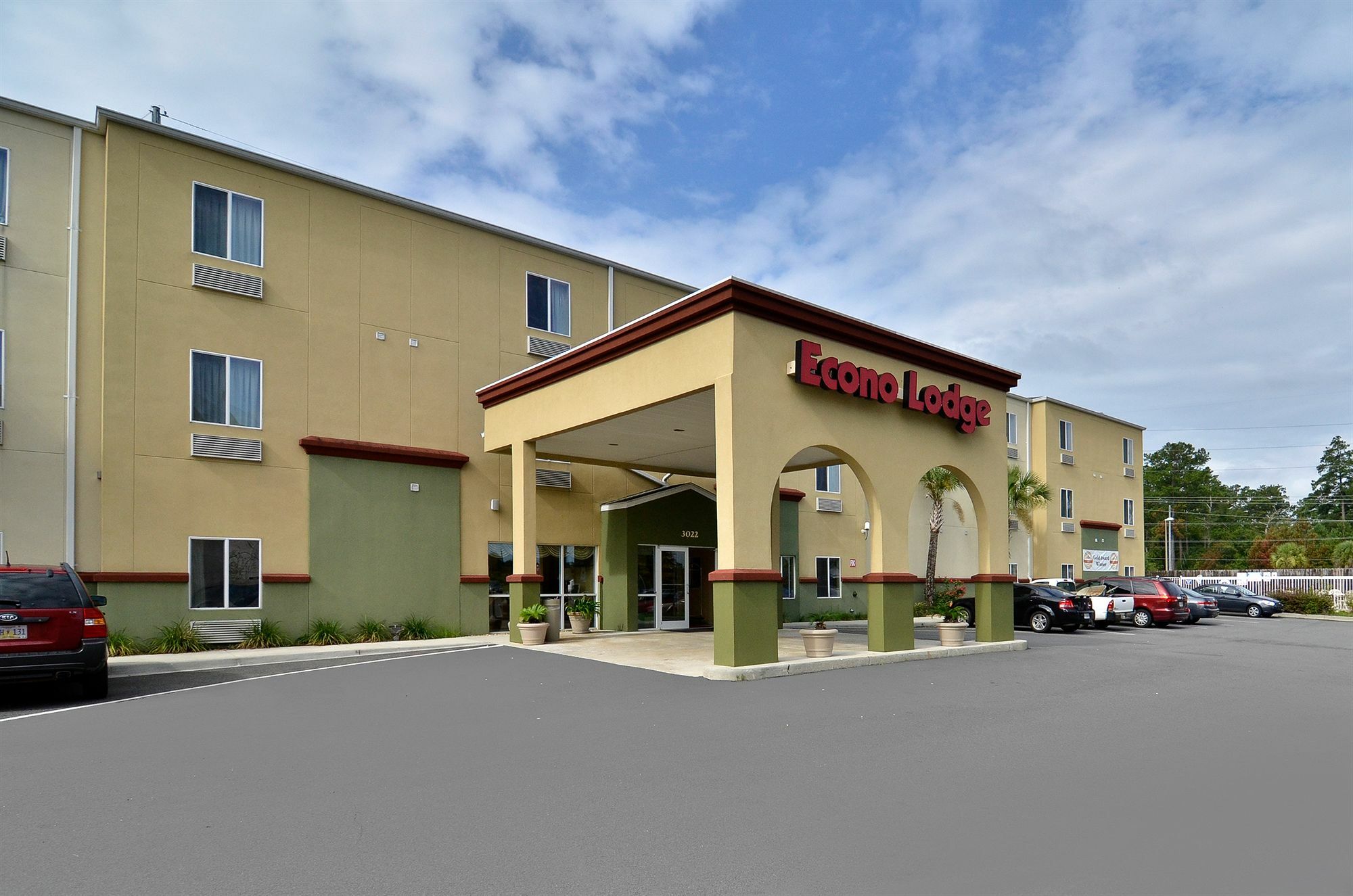 Econo Lodge Valdosta Bagian luar foto